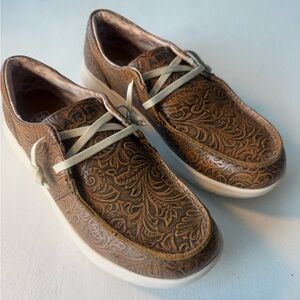 Women’s Brown Ariat Hilo Floral Embossed Western Casual Shoes Size 8.5B Comfort
